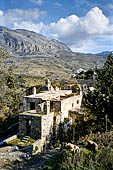 Creta, Kato Moni Preveli  un piccolo monastero abbandonato vicino la costa meridionale a sud di Rethymnon.